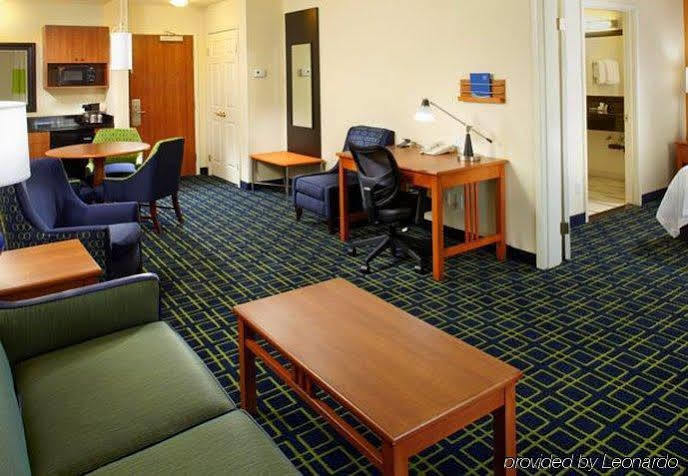 Fairfield Inn & Suites Phoenix Midtown מראה חיצוני תמונה